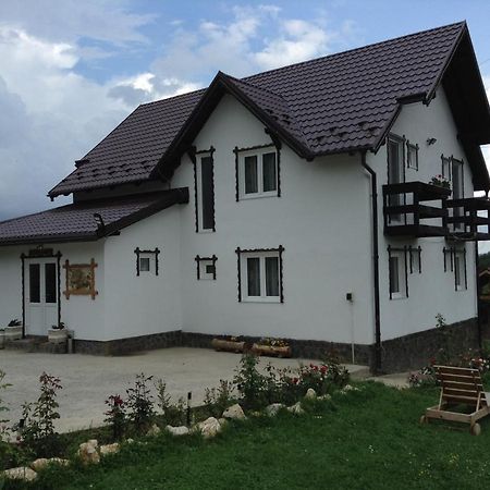 Elder Villa Бран Экстерьер фото