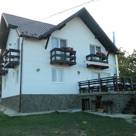 Elder Villa Бран Экстерьер фото