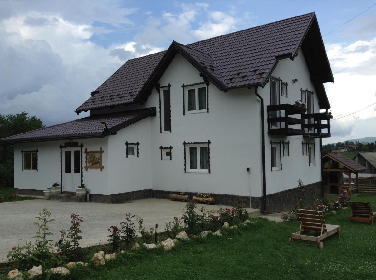 Elder Villa Бран Экстерьер фото
