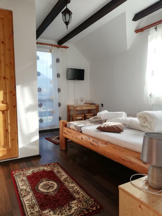 Elder Villa Бран Экстерьер фото