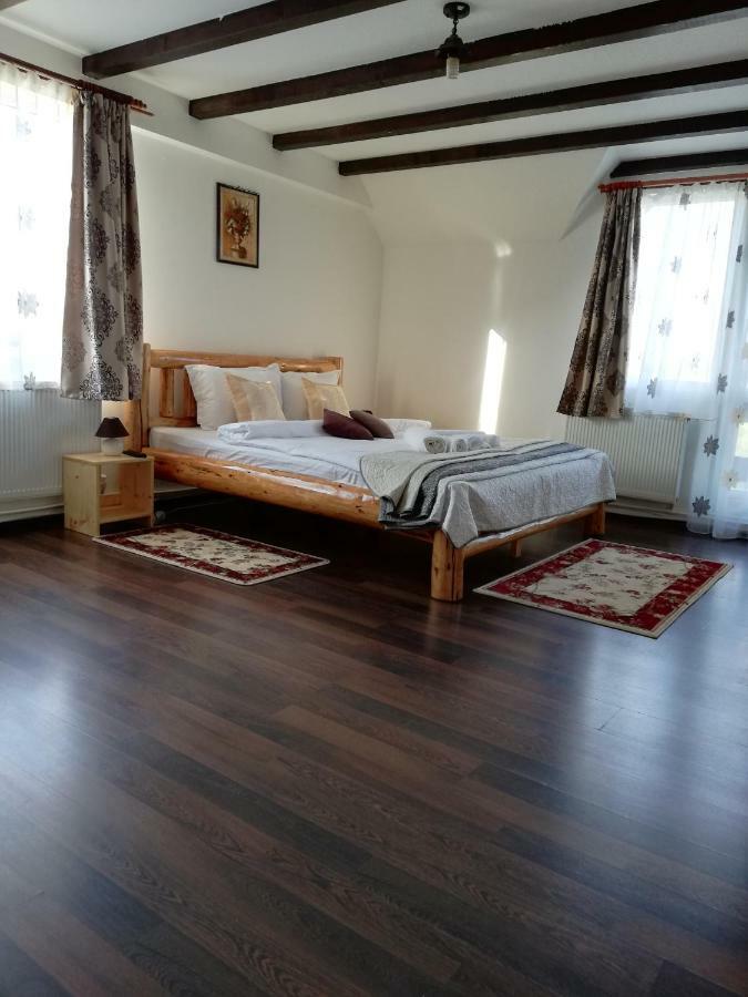Elder Villa Бран Экстерьер фото
